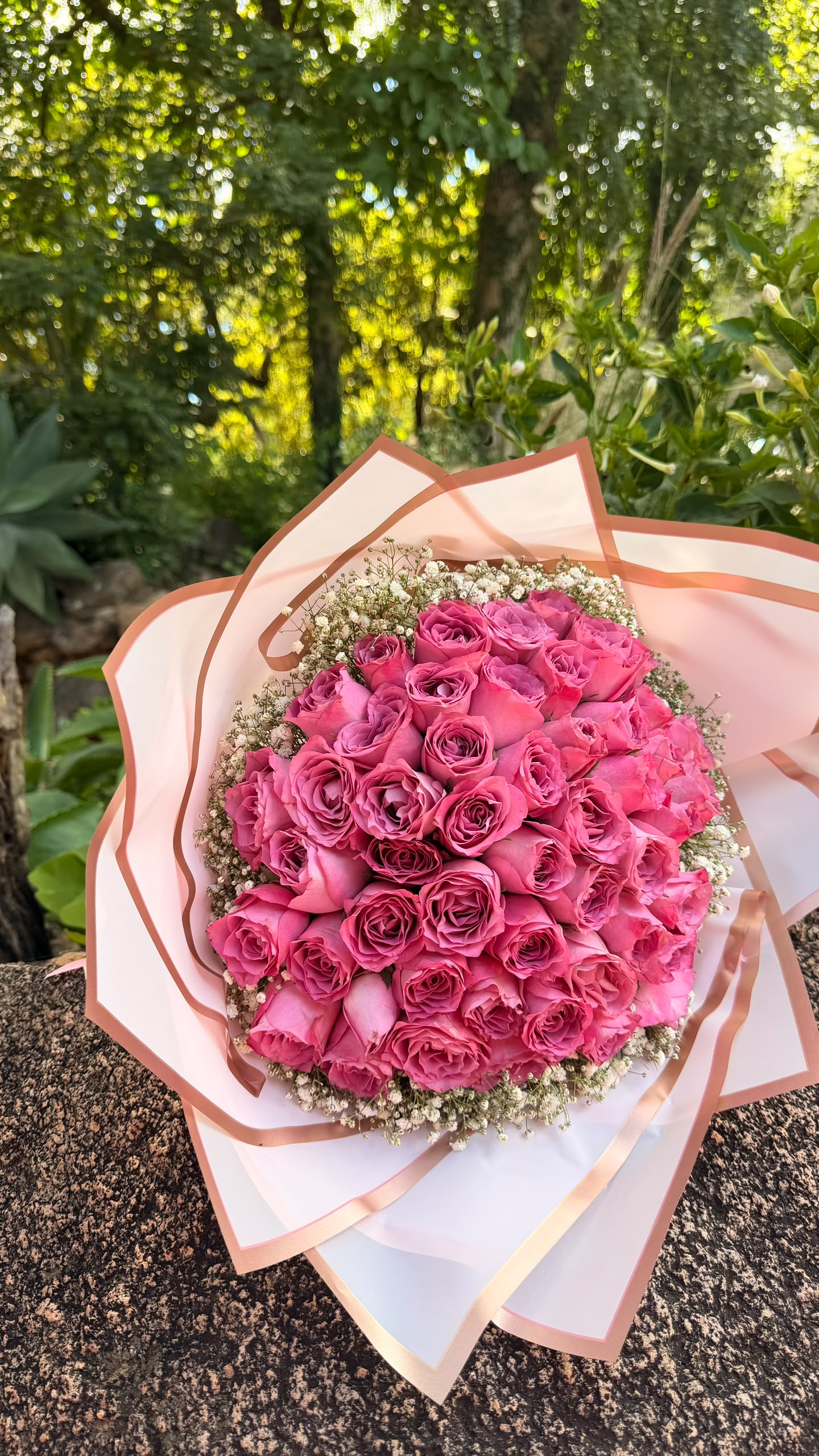 Rosa Classica — a round bouquet of 50 red roses